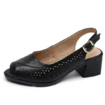 2025 Genuine Leather Sandals Female Summer New Large Size Fish Mouth Sandals Middle-aged Non-slip Mother Shoes