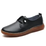 2025 Genuine leather bean shoes for women in spring new soft soled small white shoes, non-slip casual small leather shoes